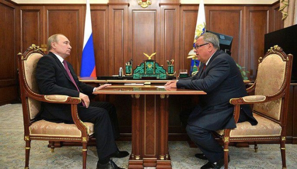 Путин провел рабочую встречу с главой ВТБ Костиным
